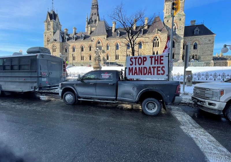  Trucks roll into Ottawa for protest against Canadas vaccine mandates – Reuters Australia