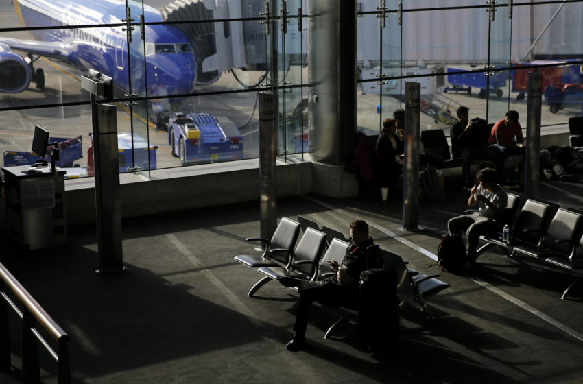  Thousands of flights canceled, delayed at start of workweek – Associated Press