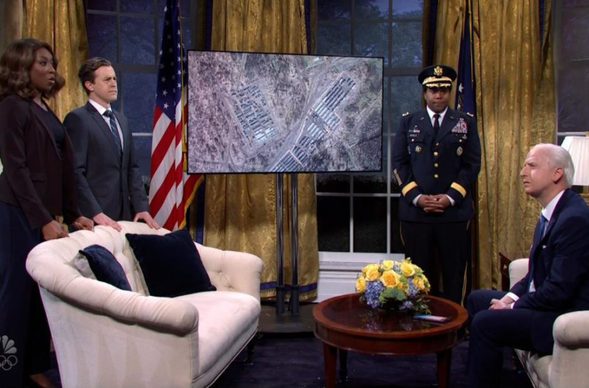  Saturday Night Live reviews Russian disinformation in Ukraine with its Joe Biden – CNN