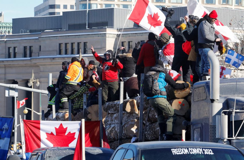  Canada rally against vaccine mandates blocks Ottawa as Trump praises protest – Reuters