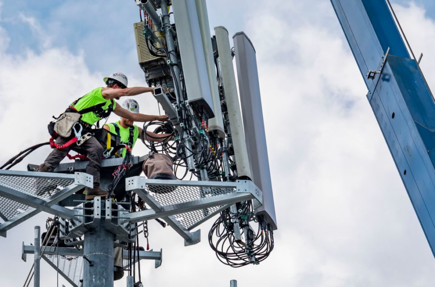  AT&T and Verizon Agree to New Delay of 5G Rollout – The Wall Street Journal