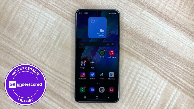  The Galaxy S21 FE is Samsung’s new affordable phone — here’s our CES 2022 hands-on – CNN