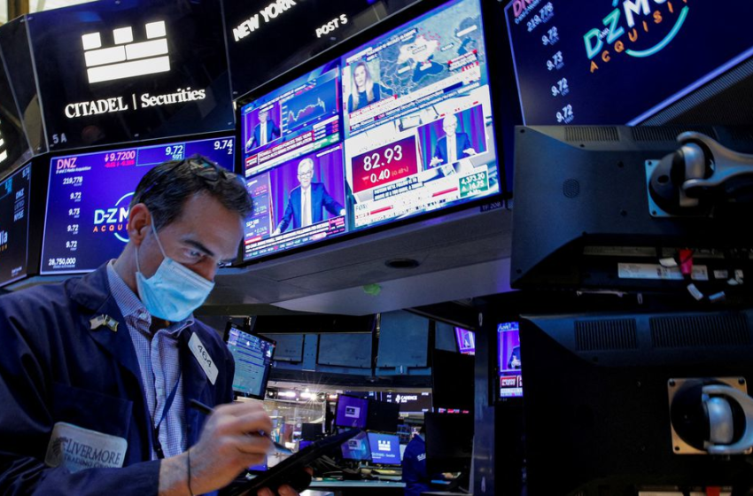  Nasdaq narrowly misses worst January ever as Wall Street gains – Reuters