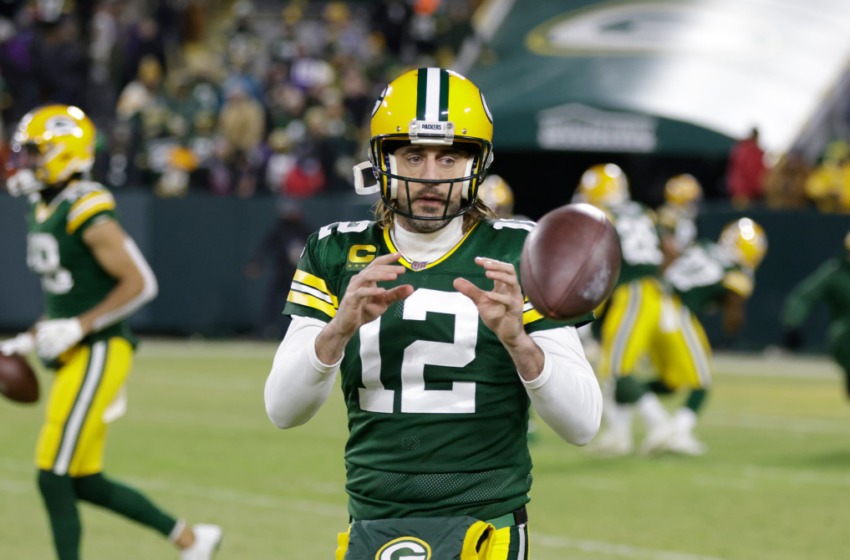  MVP Voter Hub Arkush Apologizes for ‘Childish Things’ He Said About Aaron Rodgers – Sports Illustrated