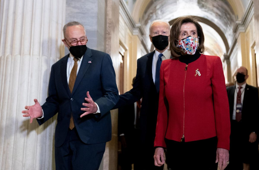  Pelosi marks 1 year since deadly Jan. 6 Capitol riot with moment of silence on House floor – Yahoo News