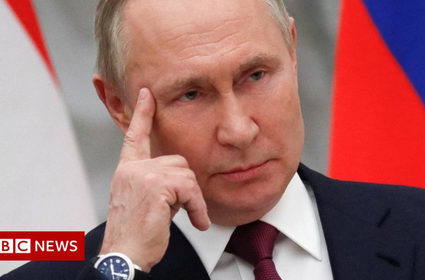  Ukraine tensions: Putin accuses US of using Ukraine as tool against Russia – BBC News