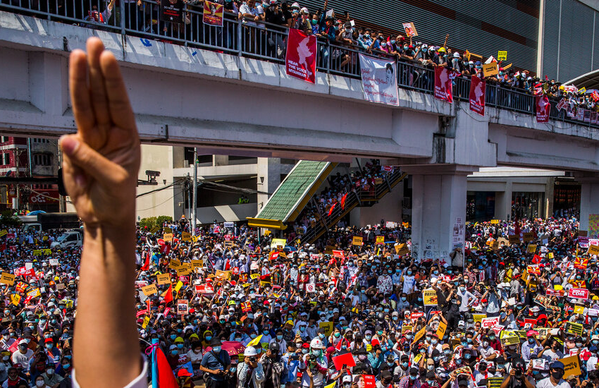  Myanmar Is Mired in Conflict and Chaos a Year After a Coup – The New York Times