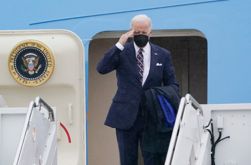  Joe Biden arrives in NYC to address surging gun violence with Eric Adams – New York Post