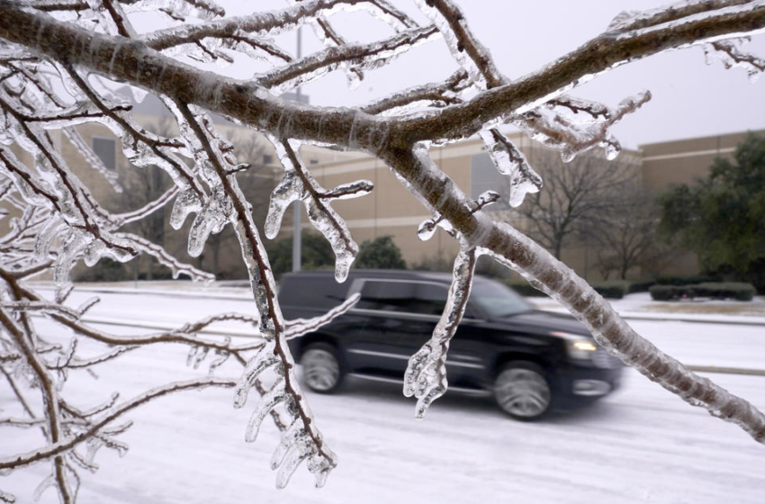  Over 300,000 people without power amid massive winter storm – CBS News