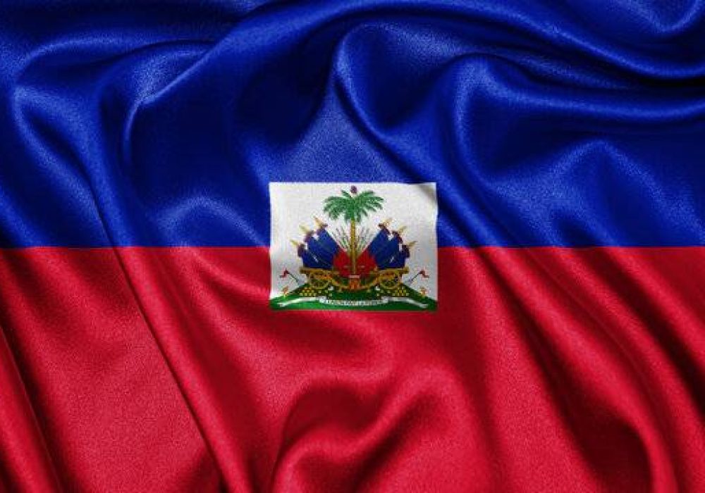 haiti-evolution-du-drapeau-haitien-1716047547